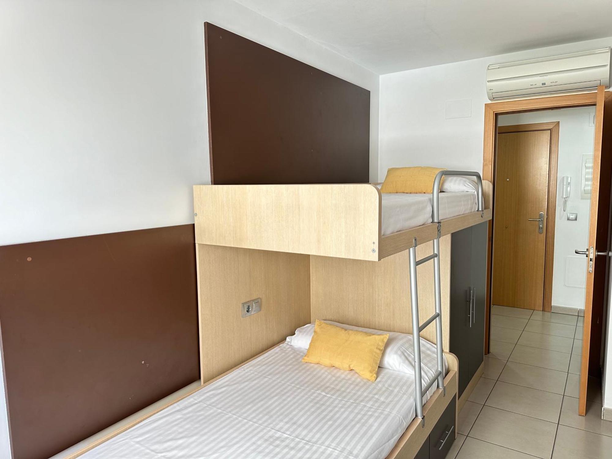Agi Drugstore Apartments โรเซส ภายนอก รูปภาพ