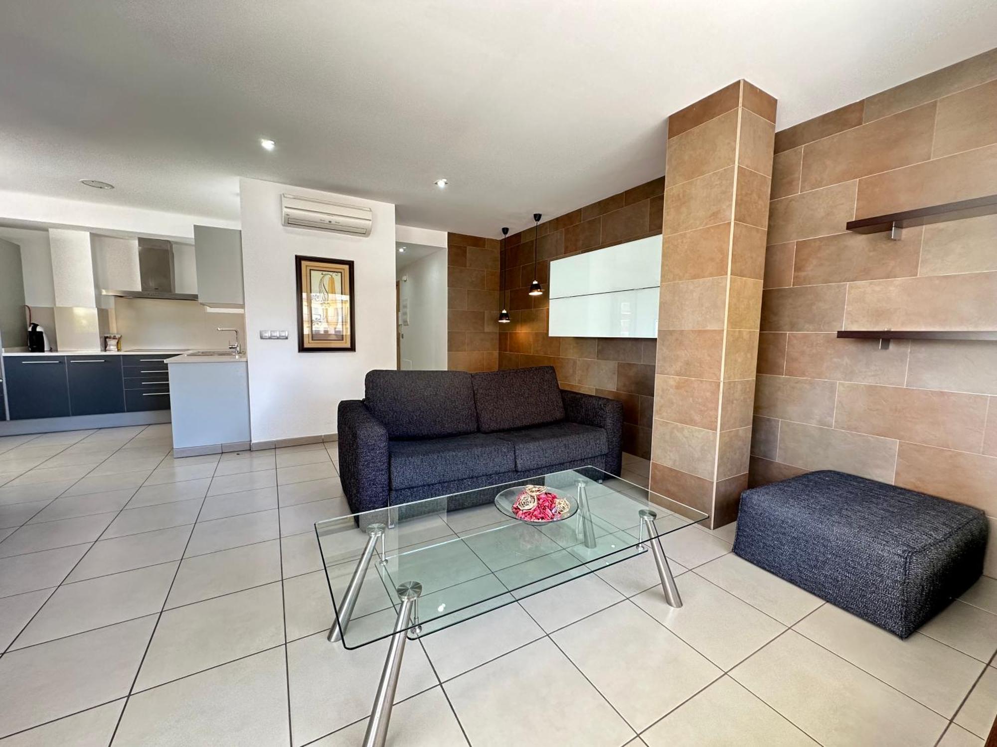 Agi Drugstore Apartments โรเซส ภายนอก รูปภาพ